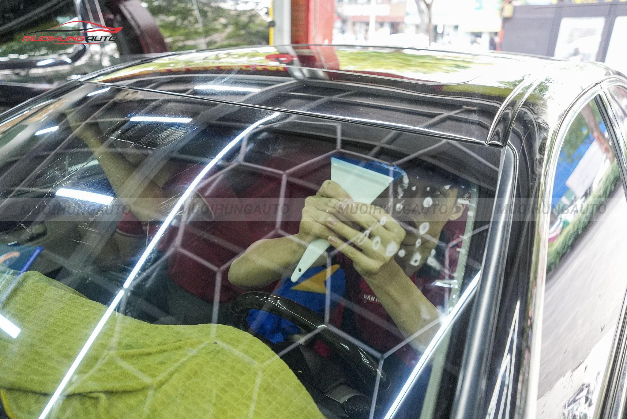 Dán phim cách nhiệt 3M cho ô tô Lexus ES250 2016