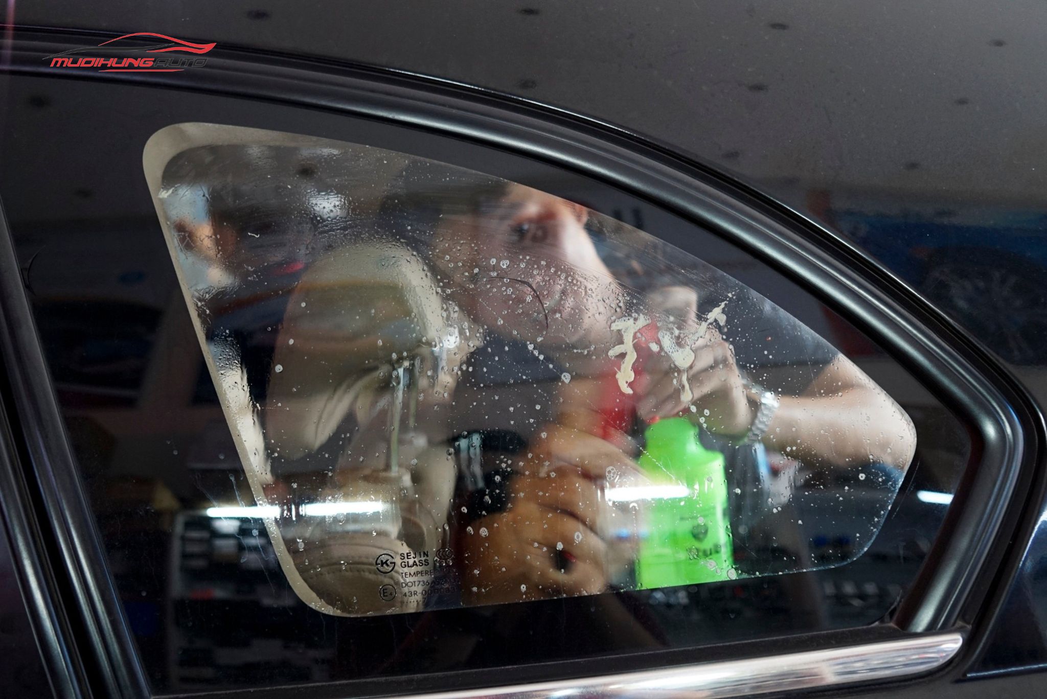 Dán phim cách nhiệt 3M xe Chevrolet Captiva