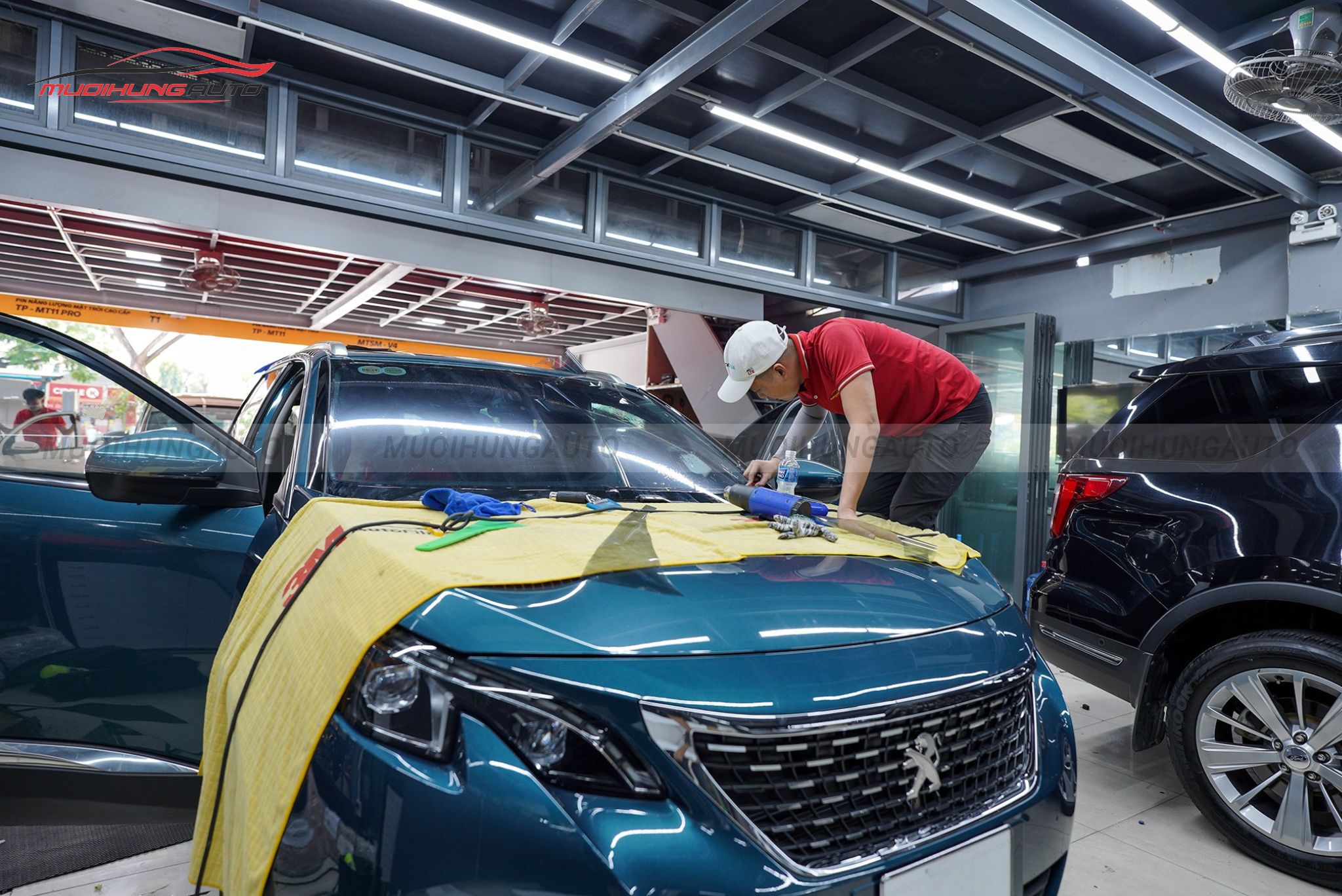 Dán phim cách nhiệt ô tô 3M Peugeot 5008