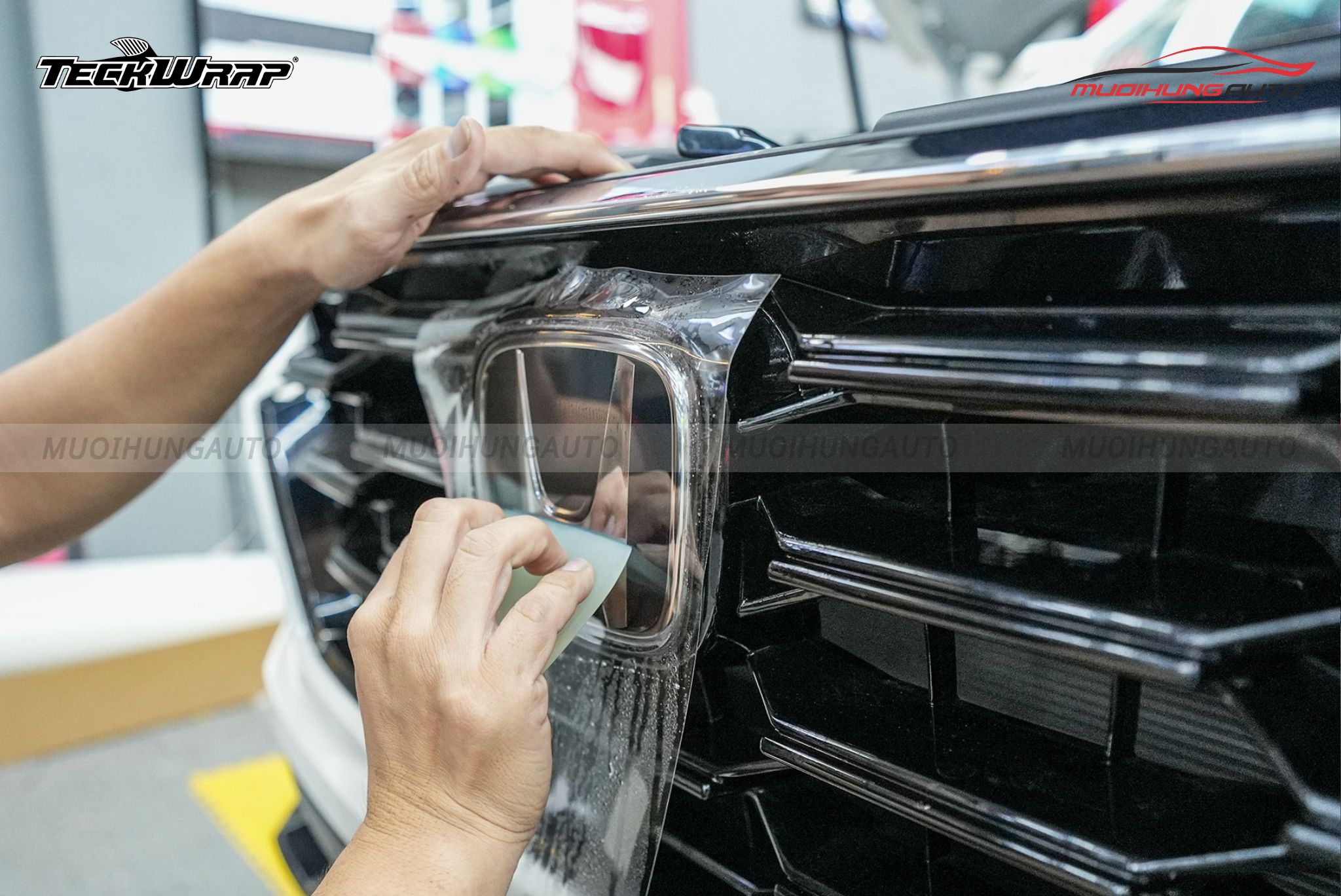 Dán PPF Teckwrap X75 7.5 mil cho ô tô