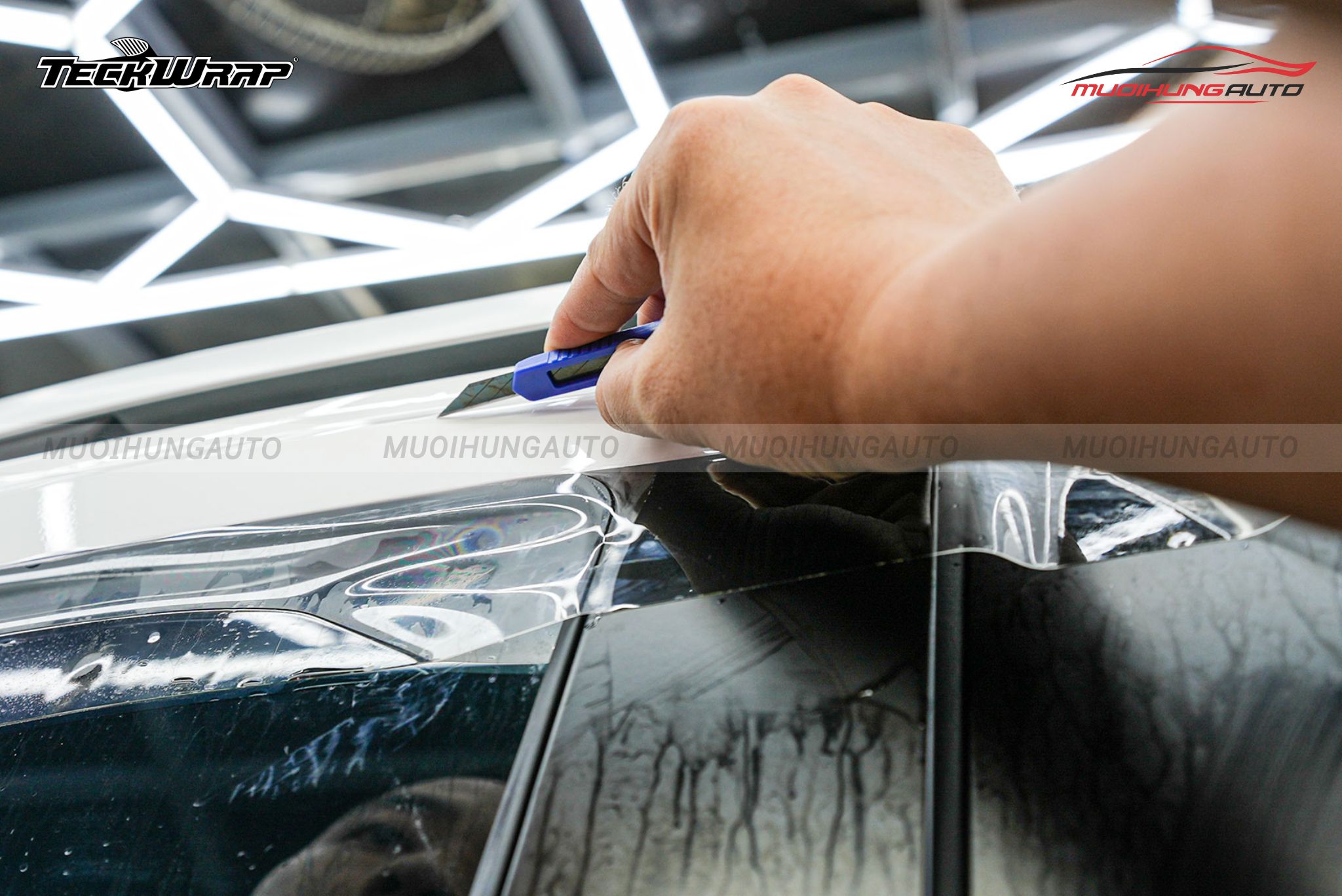 Dán PPF Teckwrap X75 7.5 mil cho xe hơi