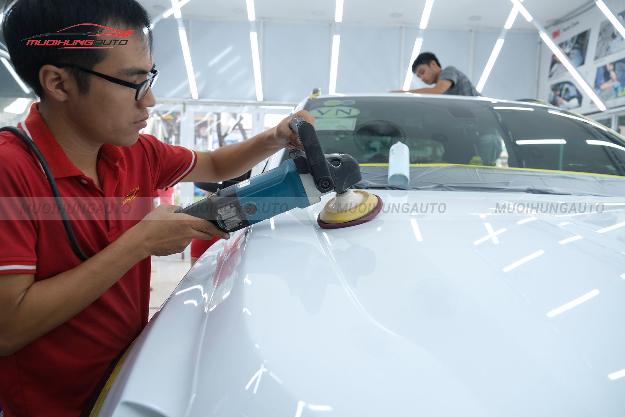 Đánh bóng ô tô Ford Raptor 2019