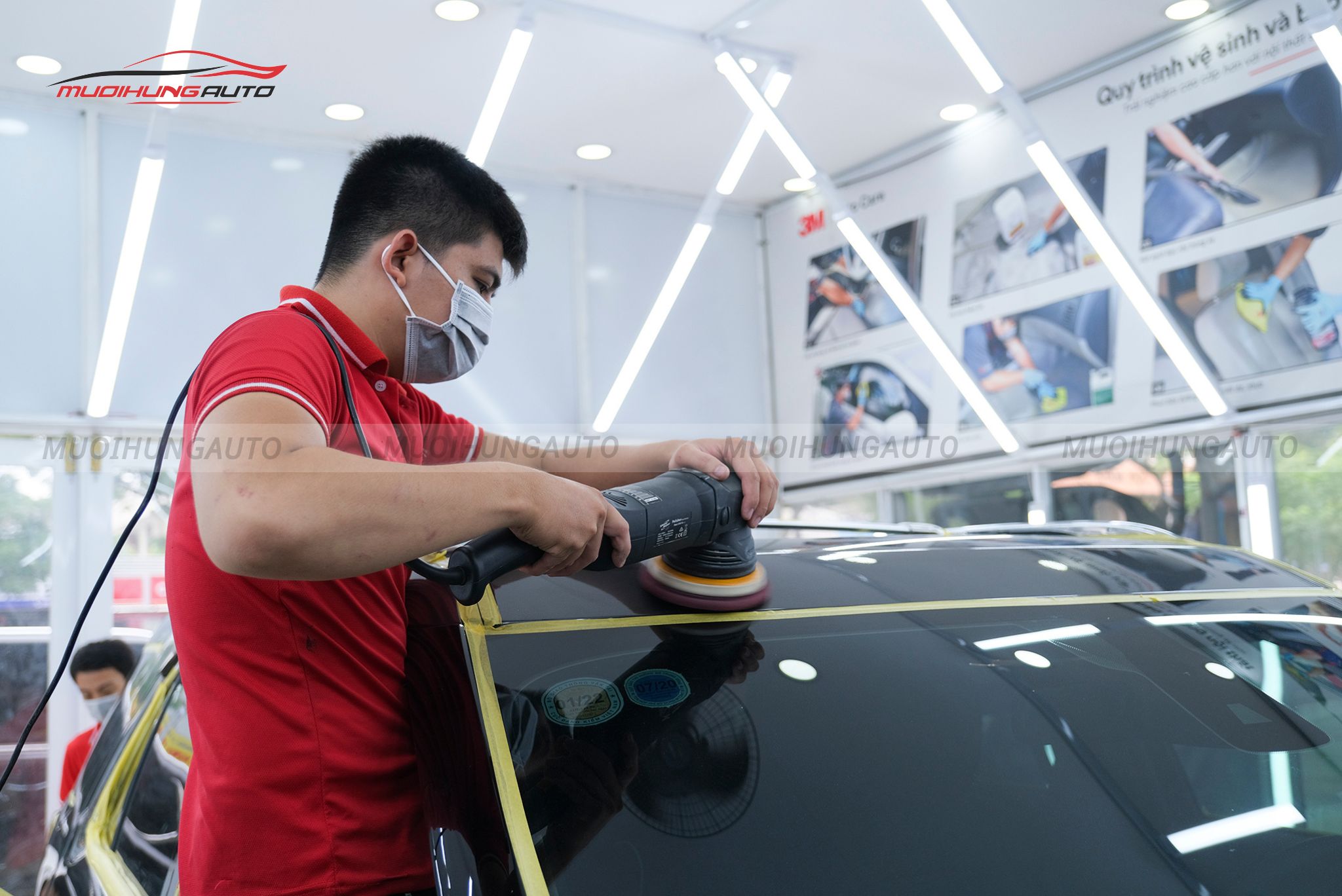 Đánh bóng sơn xe ô tô Ford Explorer 2019v