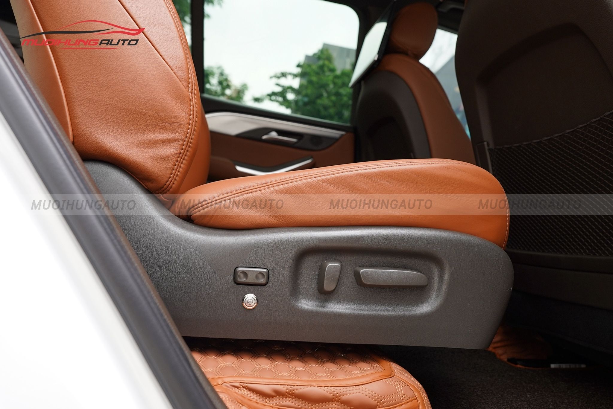 Độ ghế chỉnh điện cho ô tô Vinfast Lux SA2.0