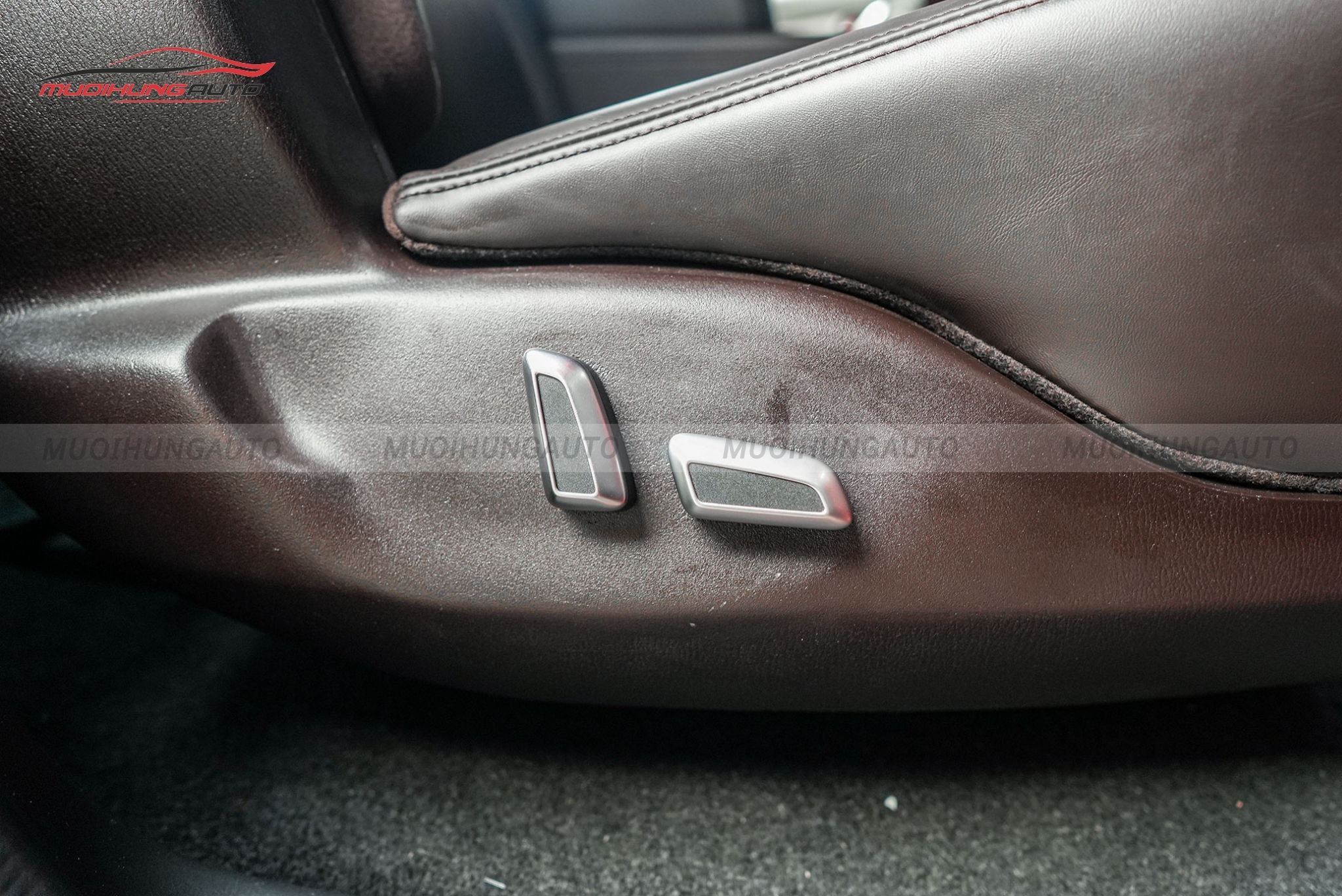 Độ ghế chỉnh điện cho xe Mazda CX8 2023