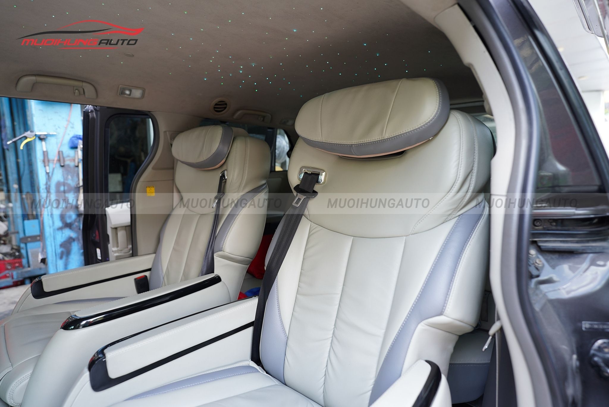 Độ ghế điện ô tô Toyota Sienna