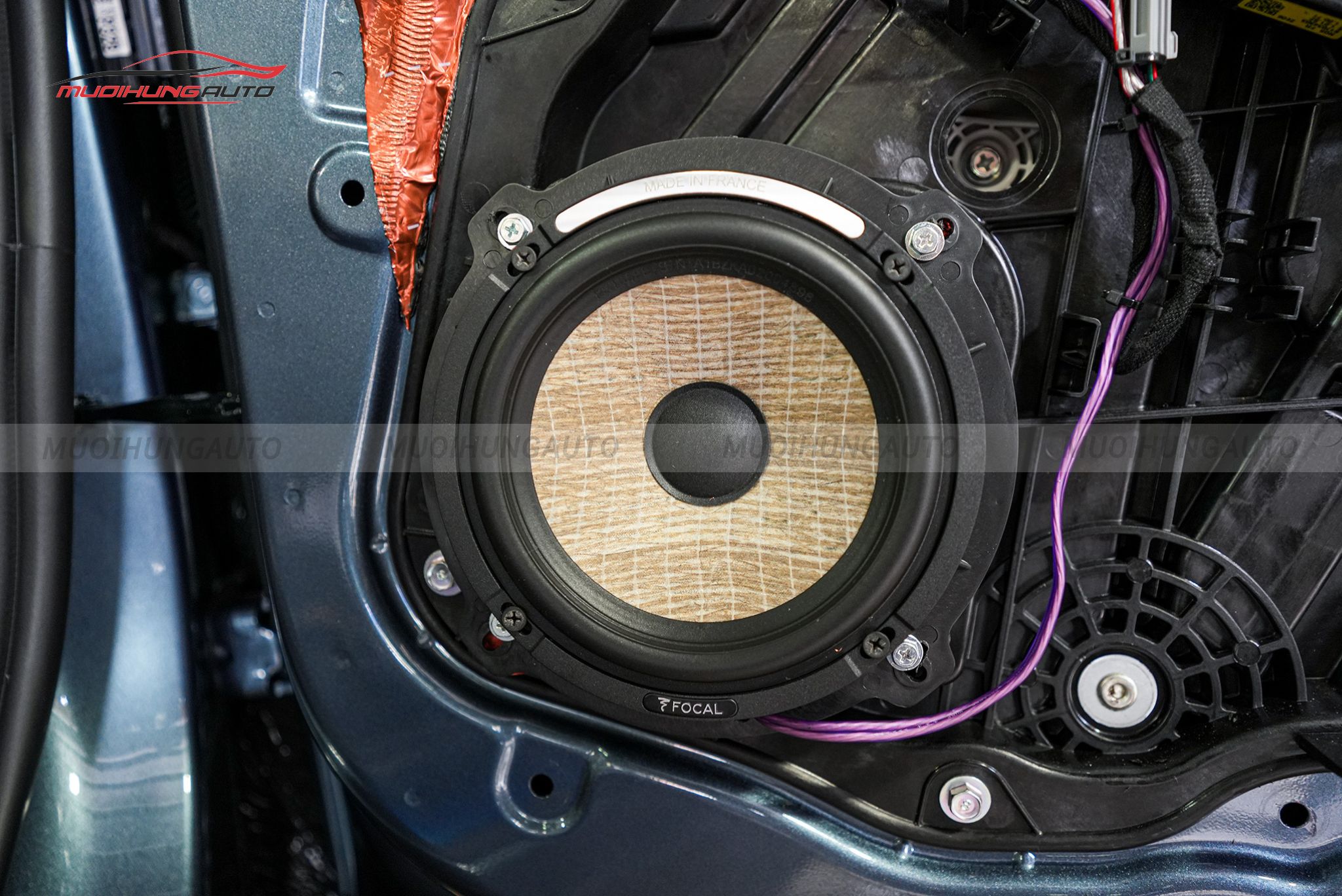 Độ loa cánh cho ô tô Kia Sportage