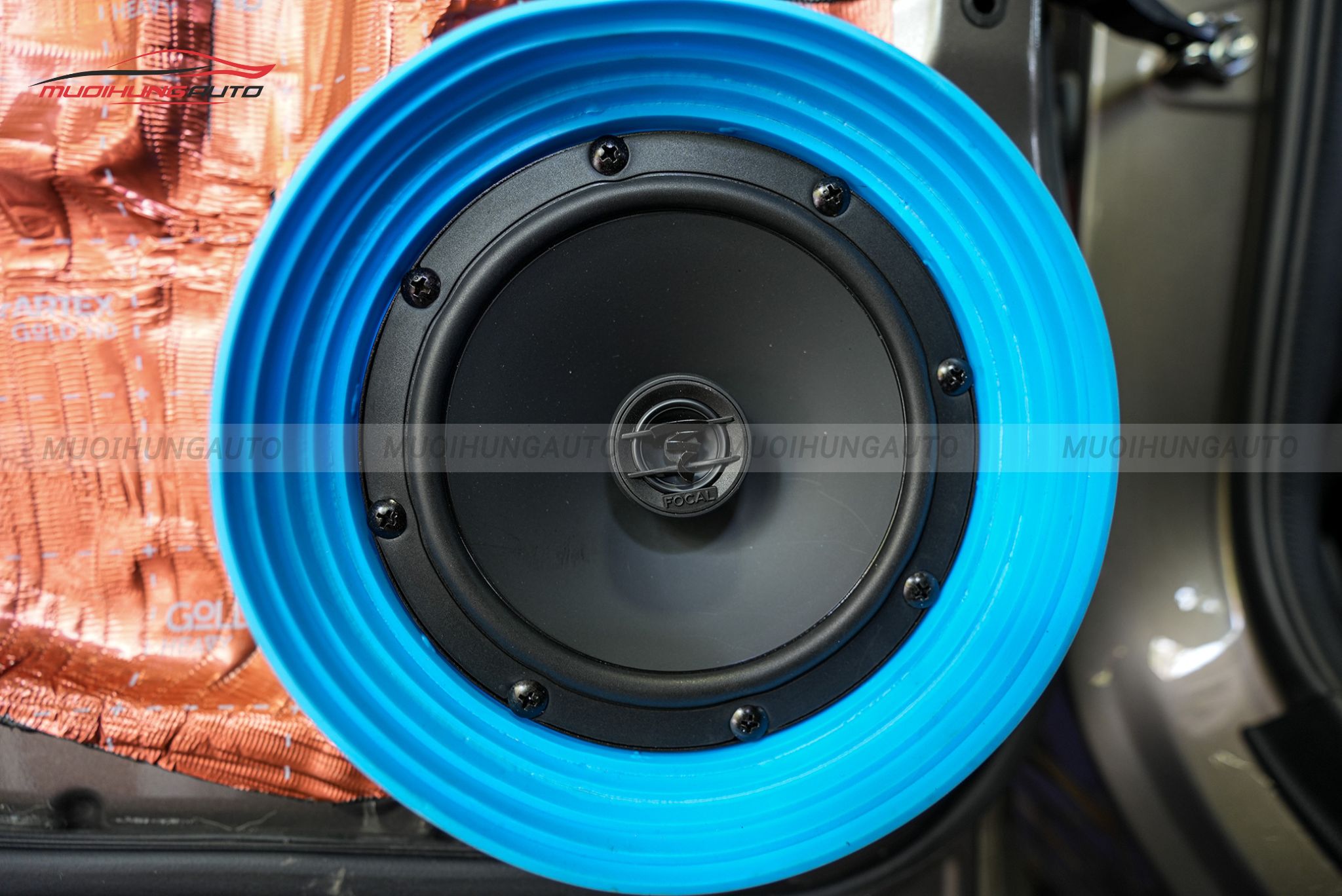 Độ loa cánh cho xe Subaru Forester 2021