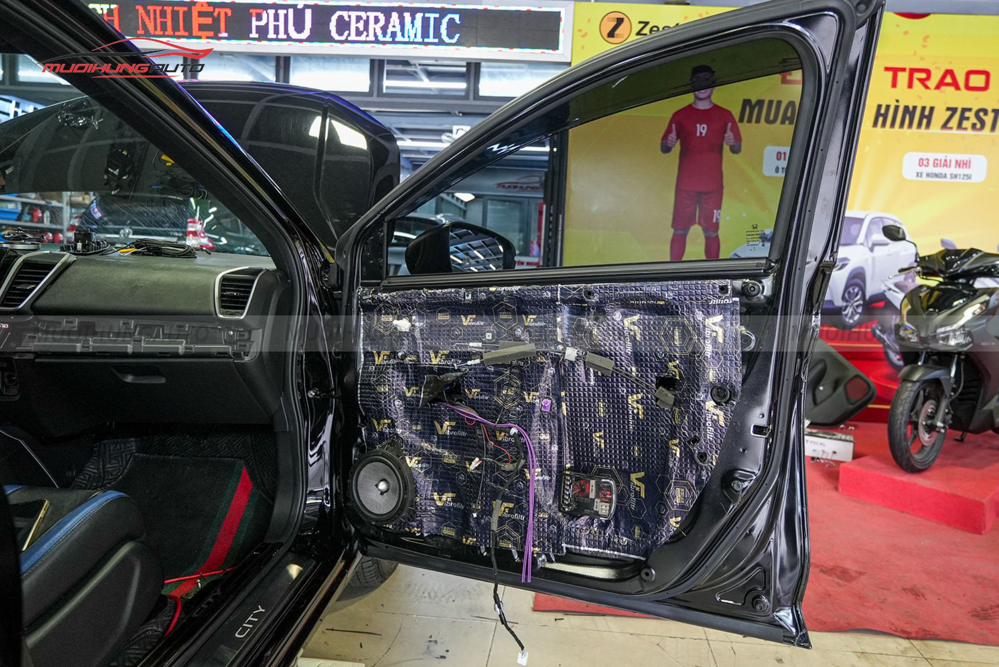 Độ loa cánh ô tô Honda City 2022