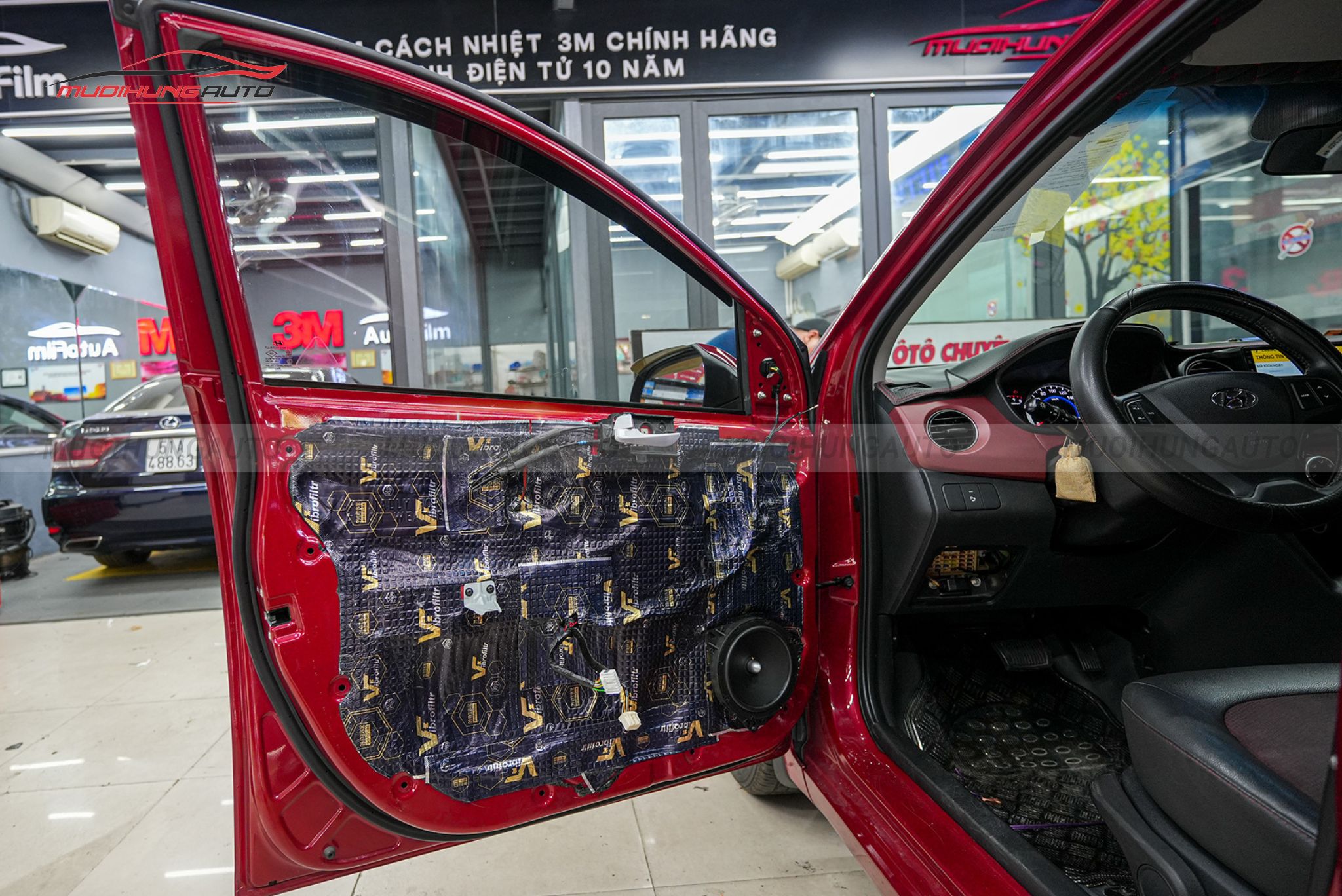 Độ loa cánh ô tô Hyundai i10