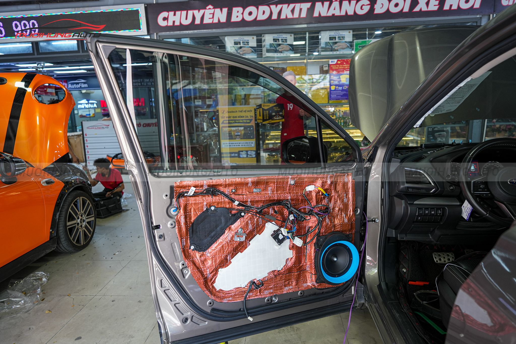 Độ loa cánh ô tô Subaru Forester 2021