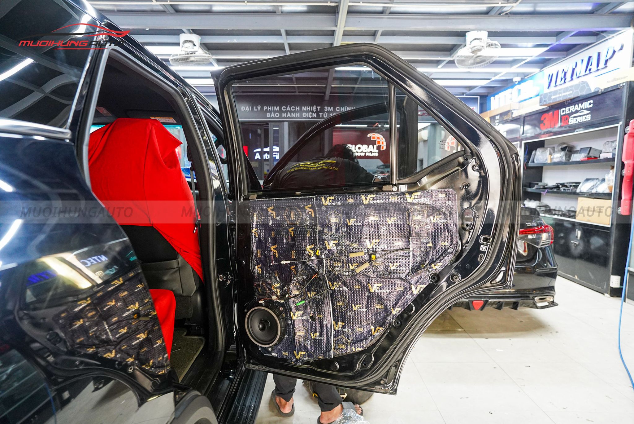 Độ loa cánh Toyota Fortuner 2023