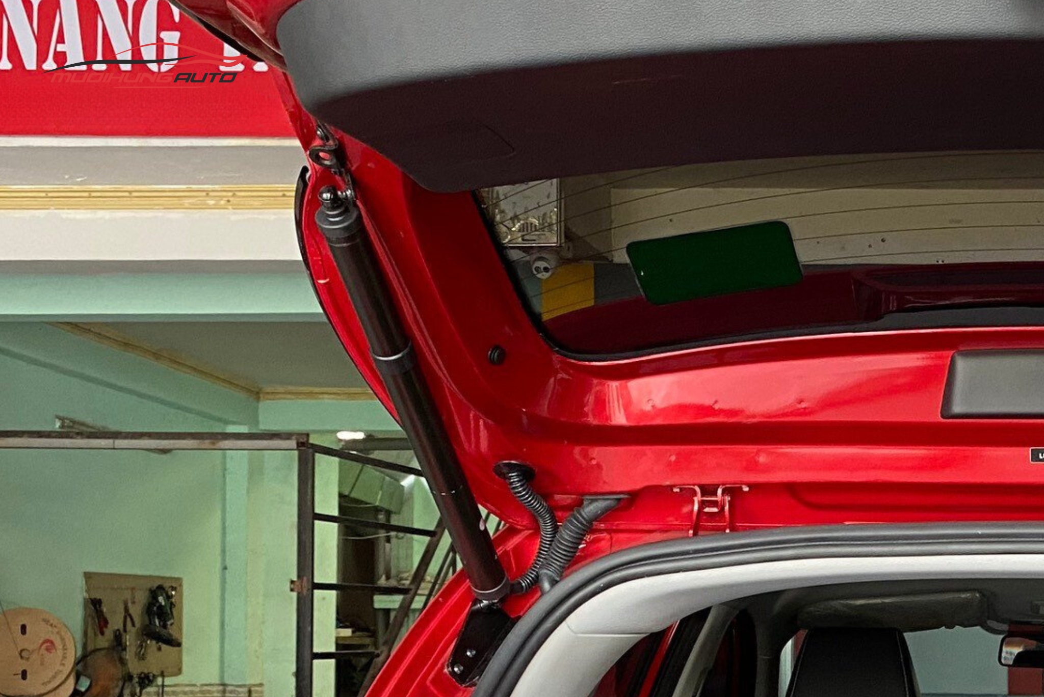 Lắp cốp điện ô tô MG ZS