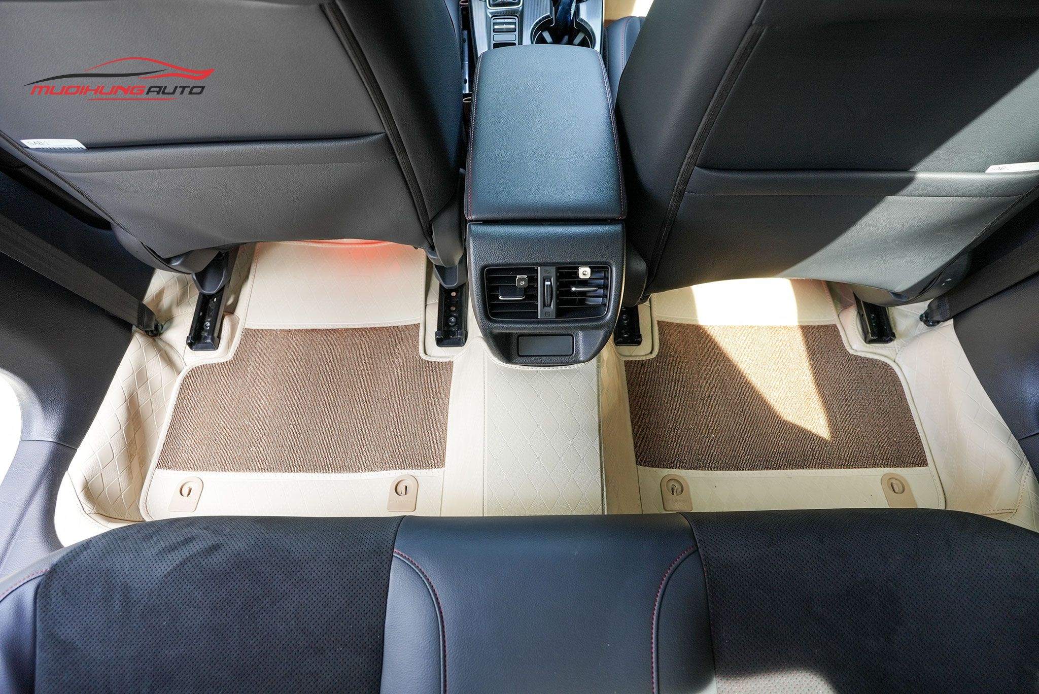 Lót sàn Lavor hàng ghế 2 cho Honda Civic