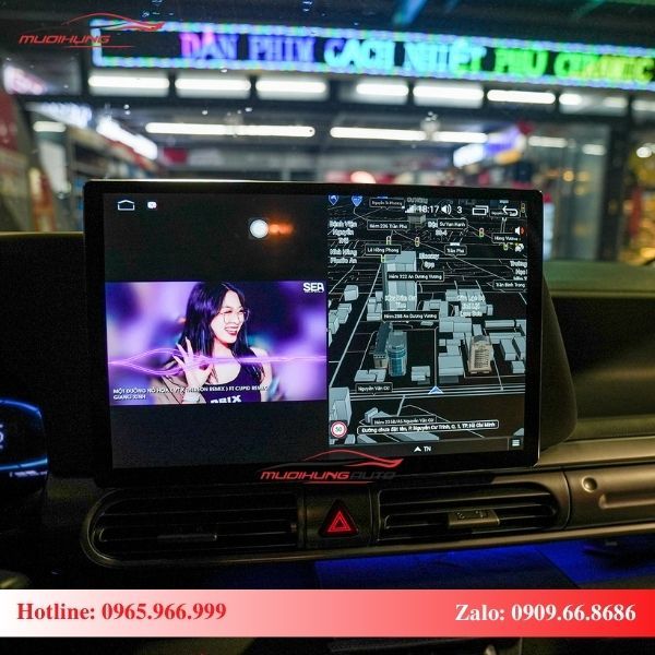 Màn hình Android xe Hyundai Stargazer chia đôi màn hình