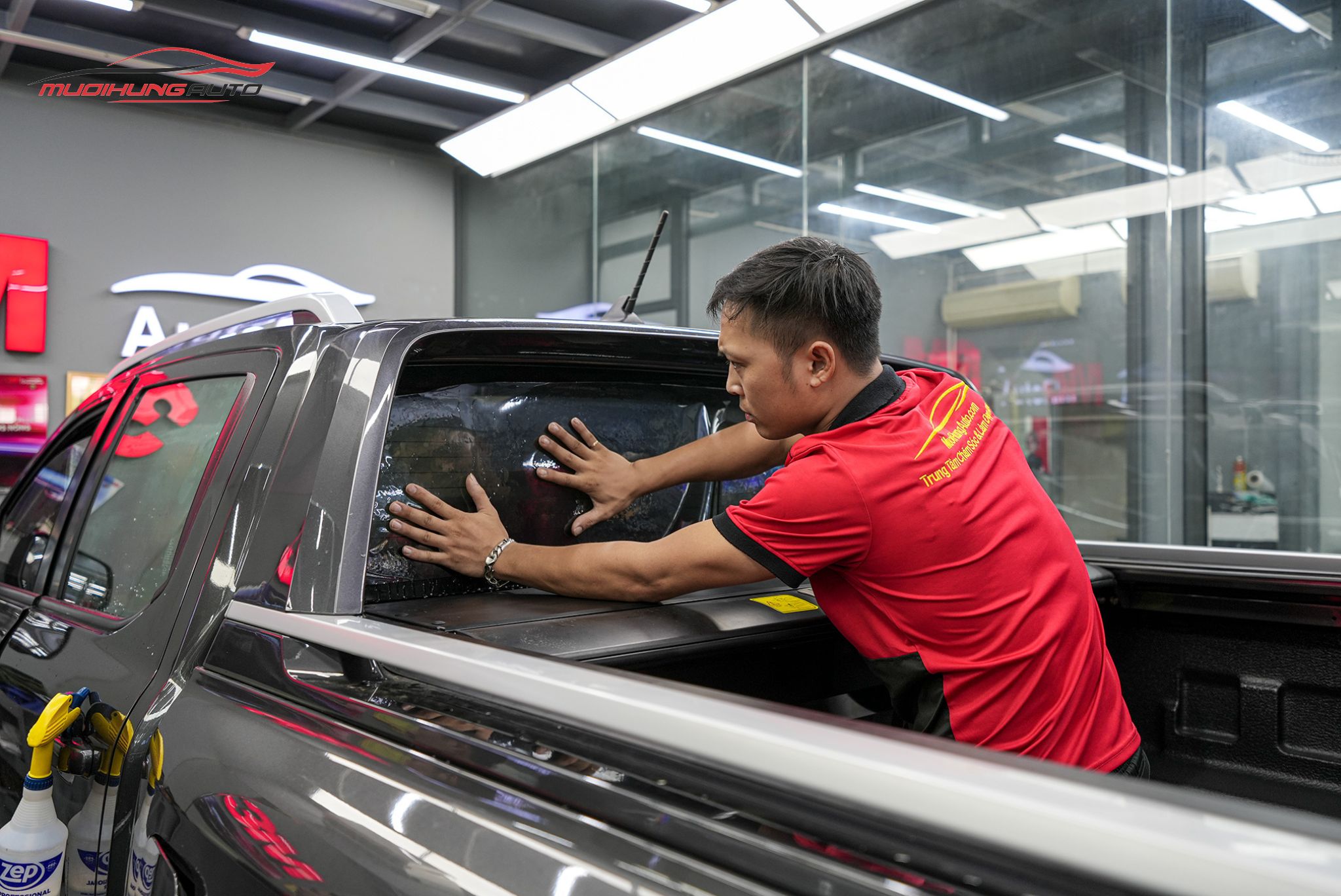 Phim cách nhiệt 3M chính hãng Ford Ranger 2023