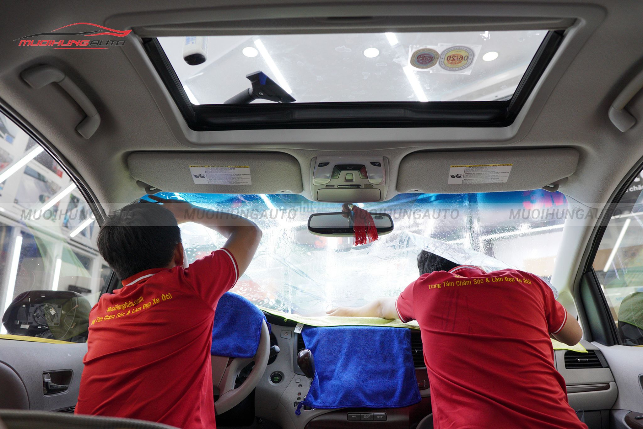 Phim cách nhiệt 3M chính hãng Toyota Sienna 2013