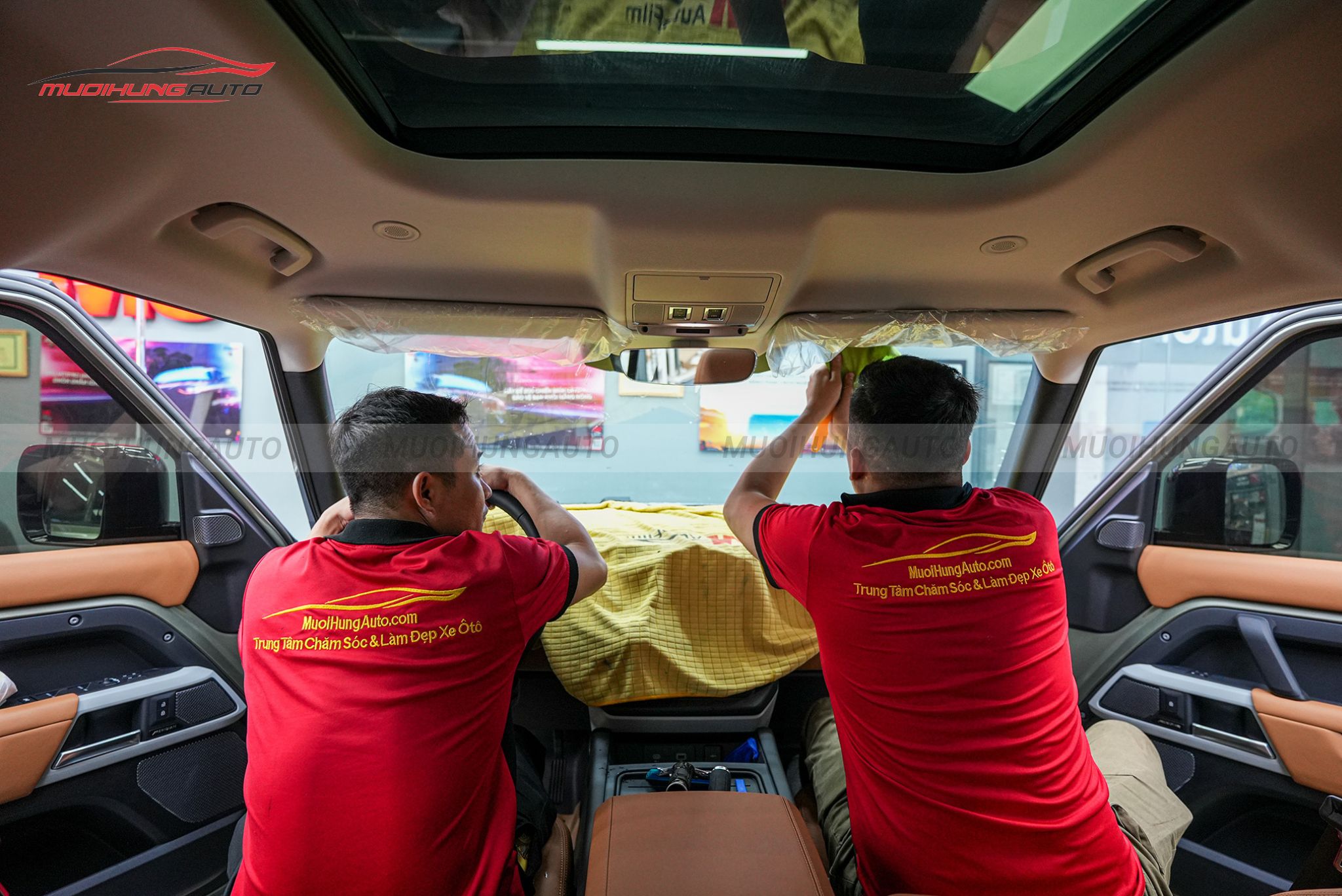 Phim cách nhiệt 3M cho ô tô Land Rover Defender 2023