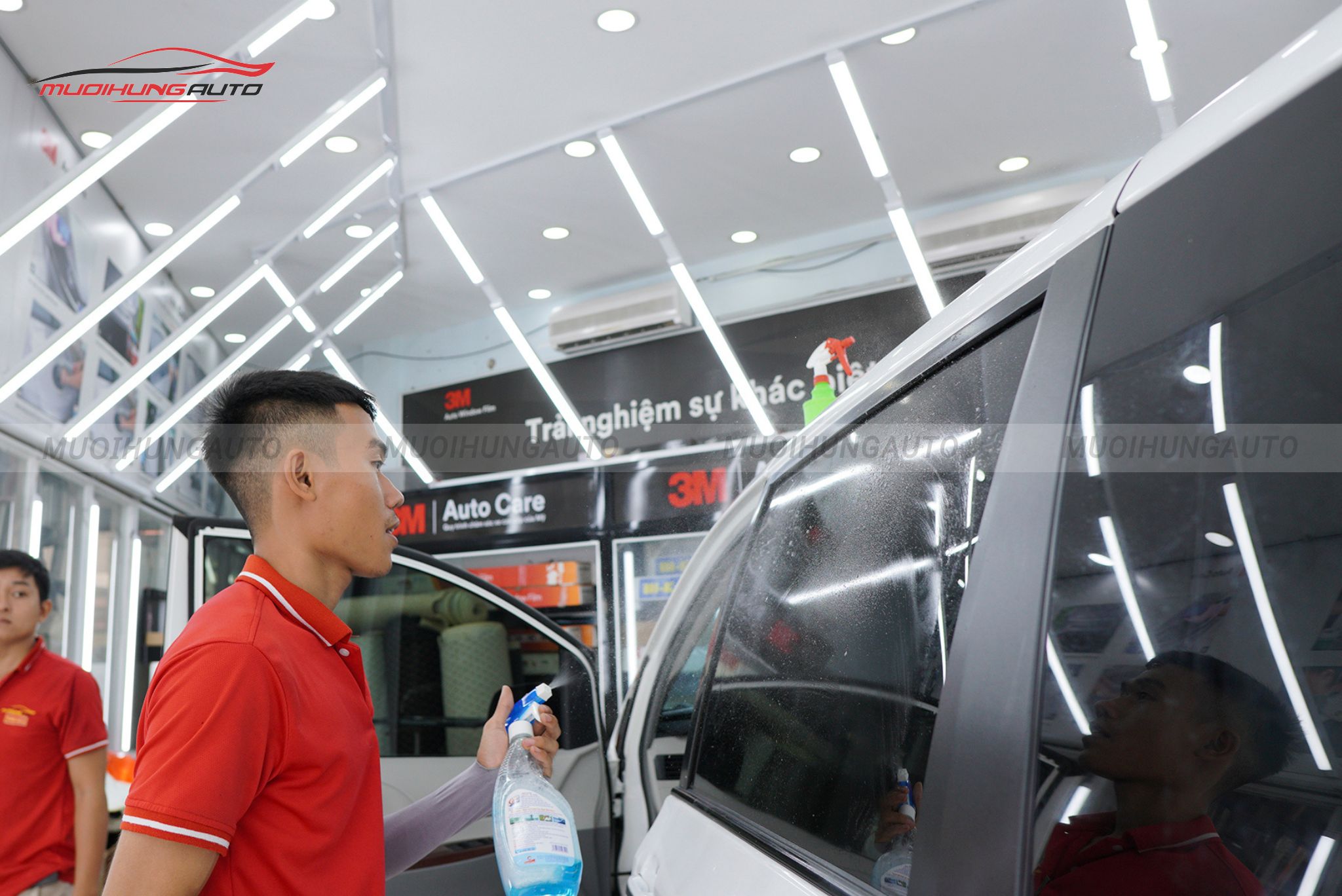 Phim cách nhiệt 3M cho xe Toyota Sienna 2013