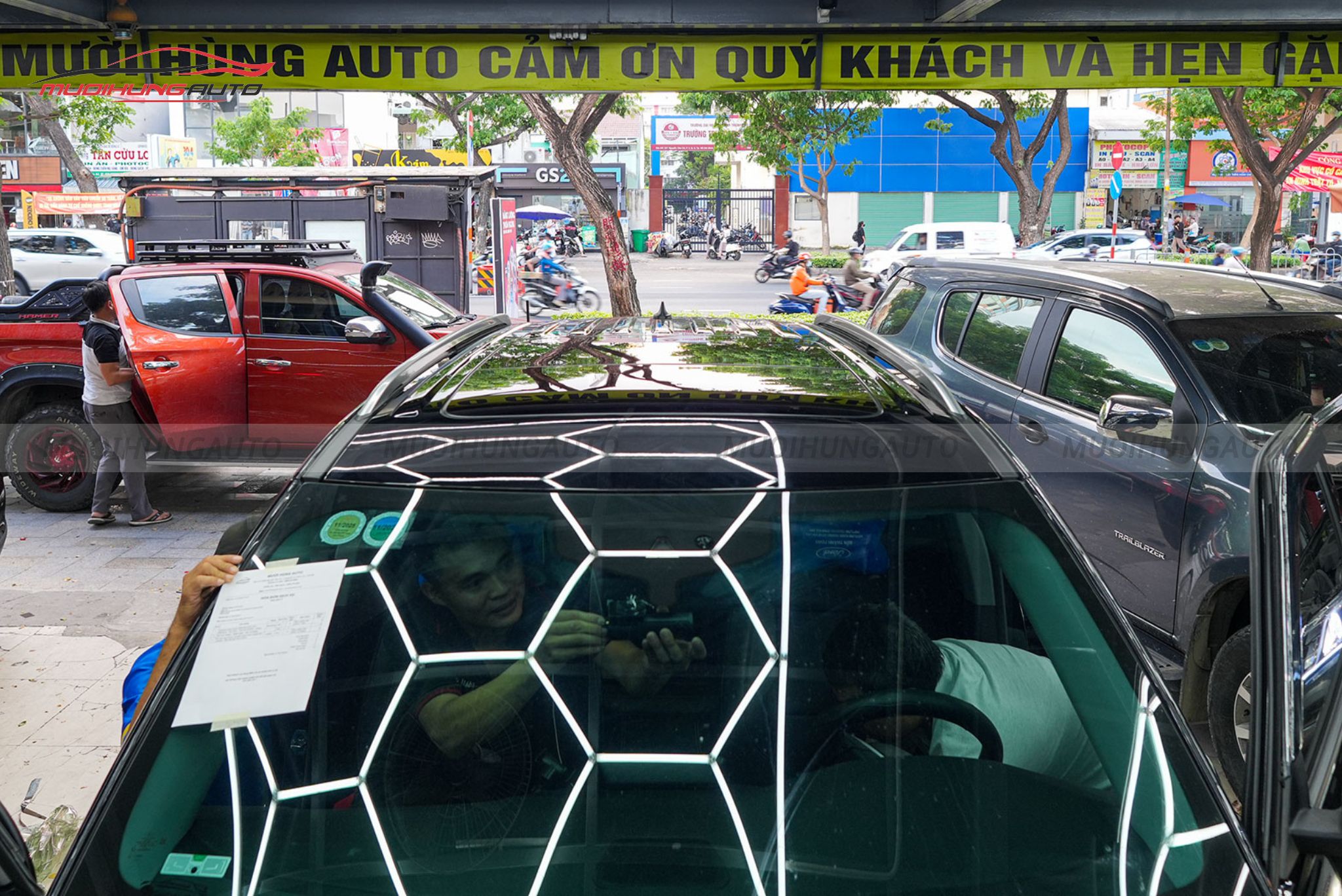 Phim PPF TPU Sunroof cách nhiệt cửa sổ trời cho Ford Explorer 2024