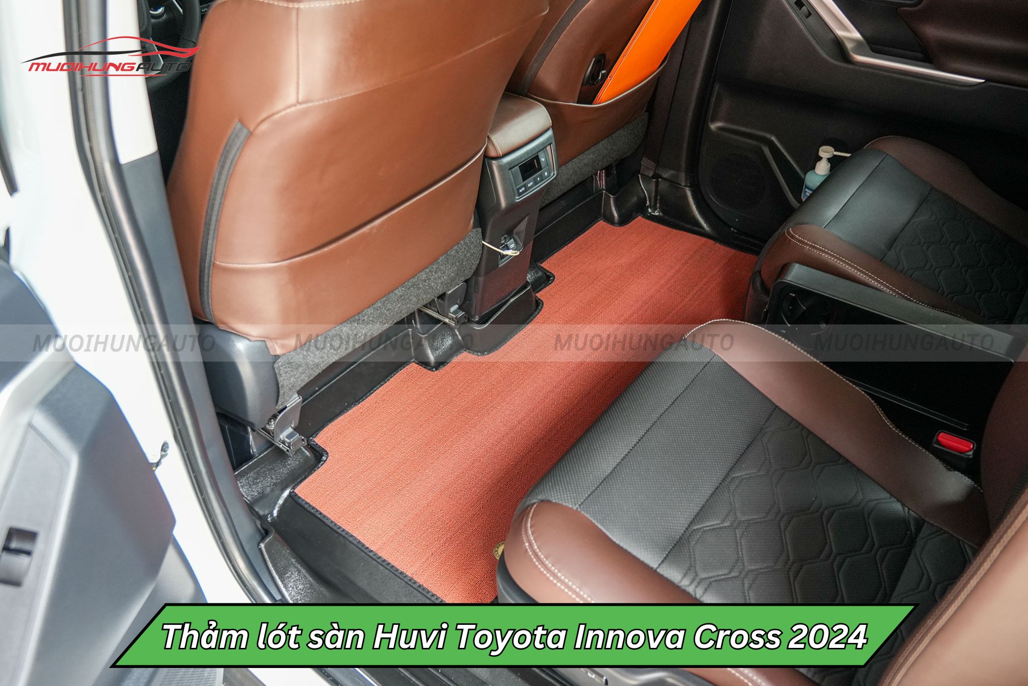 Thảm lót chân Huvi cho xe Toyota Innova Cross 2024
