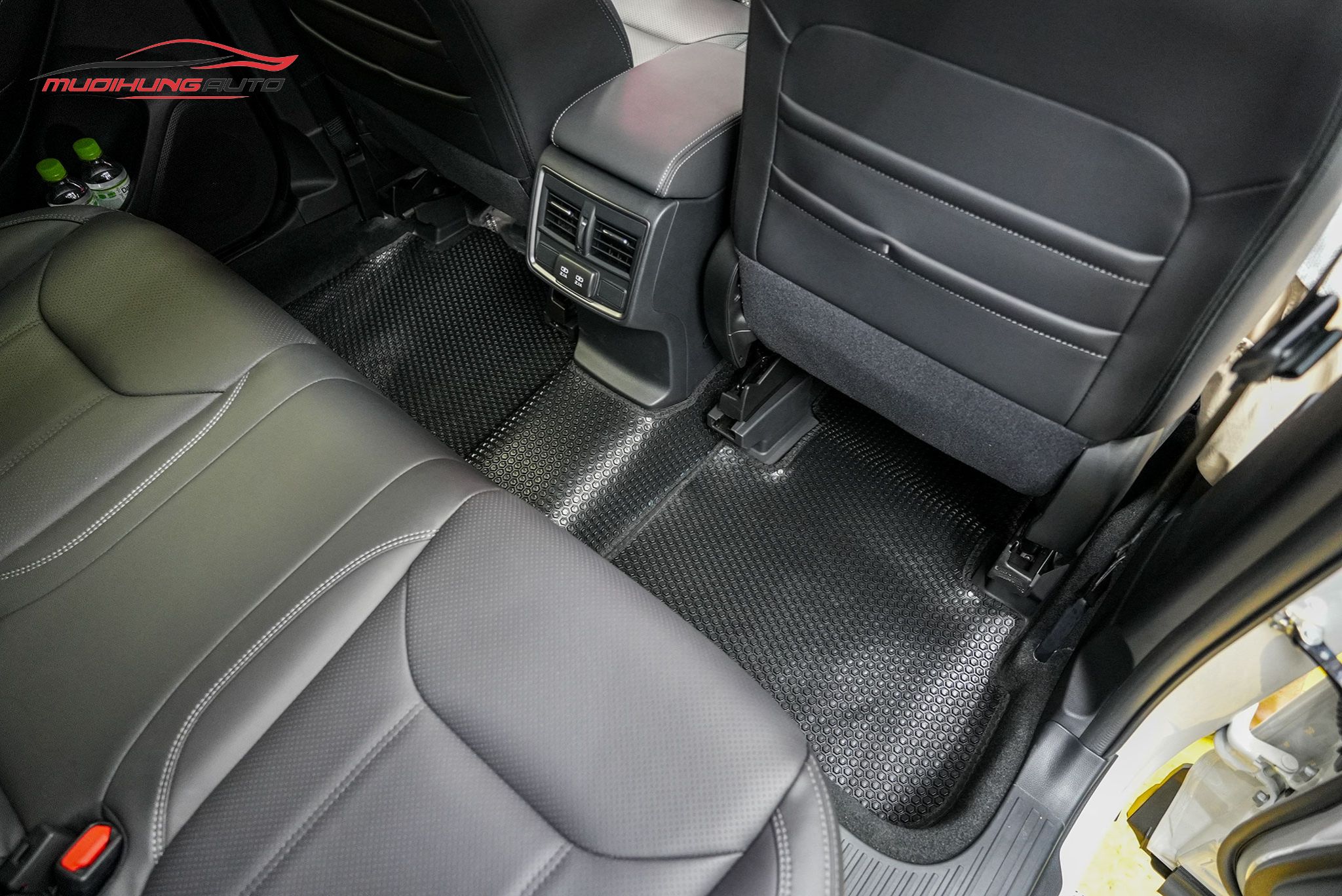Thảm lót chân Kata ô tô Subaru Forester 2024
