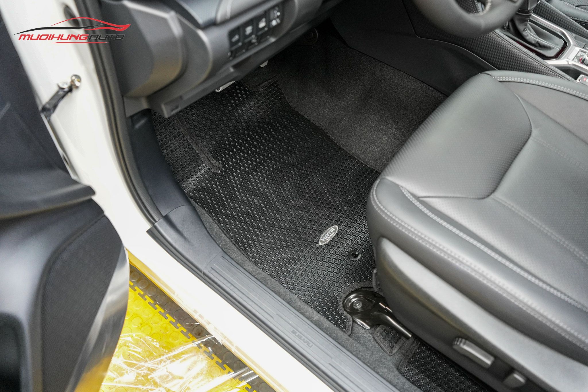 Thảm lót sàn Kata cho Subaru Forester 2024