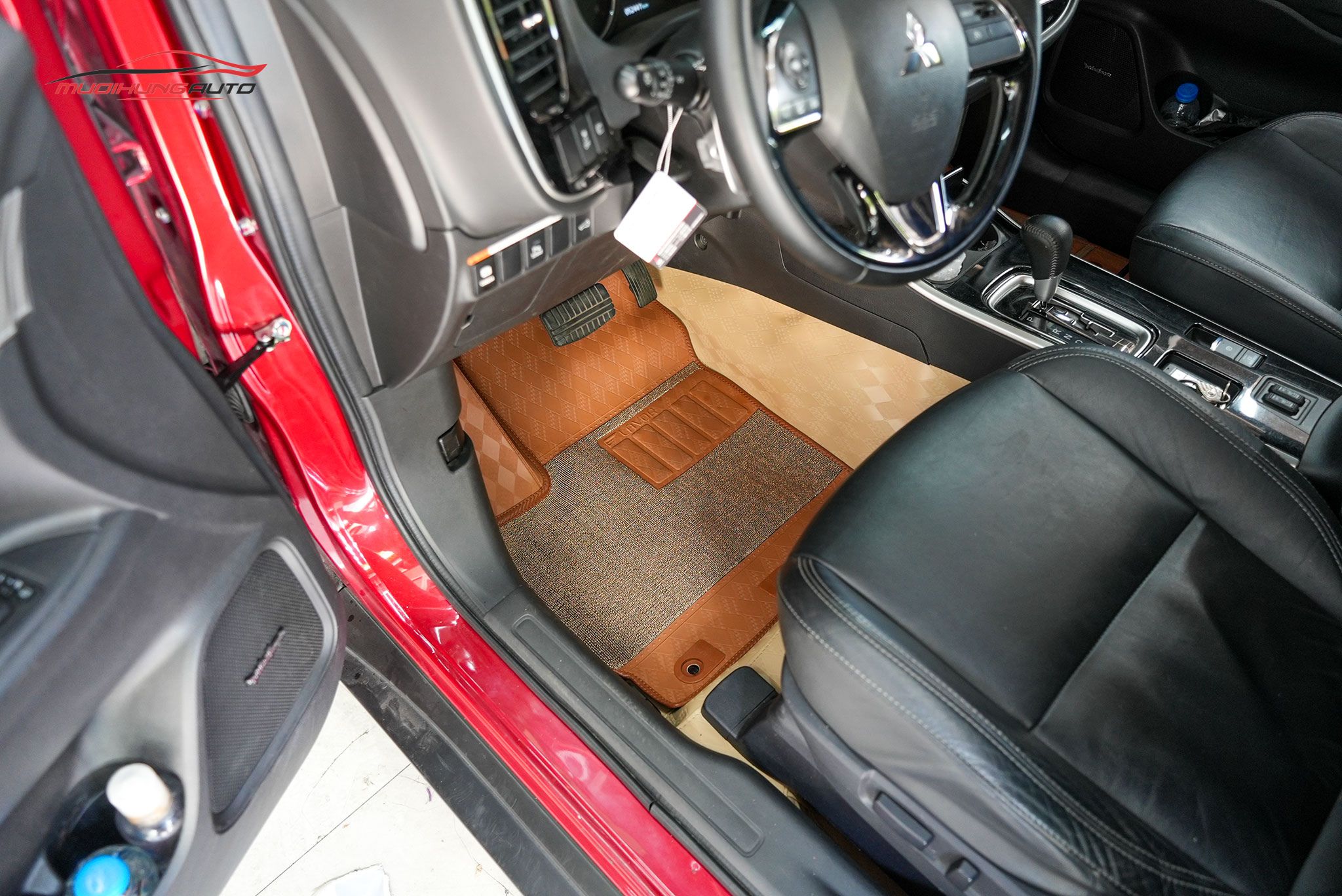 Thảm lót sàn Lavor ô tô Mitsubishi Outlander