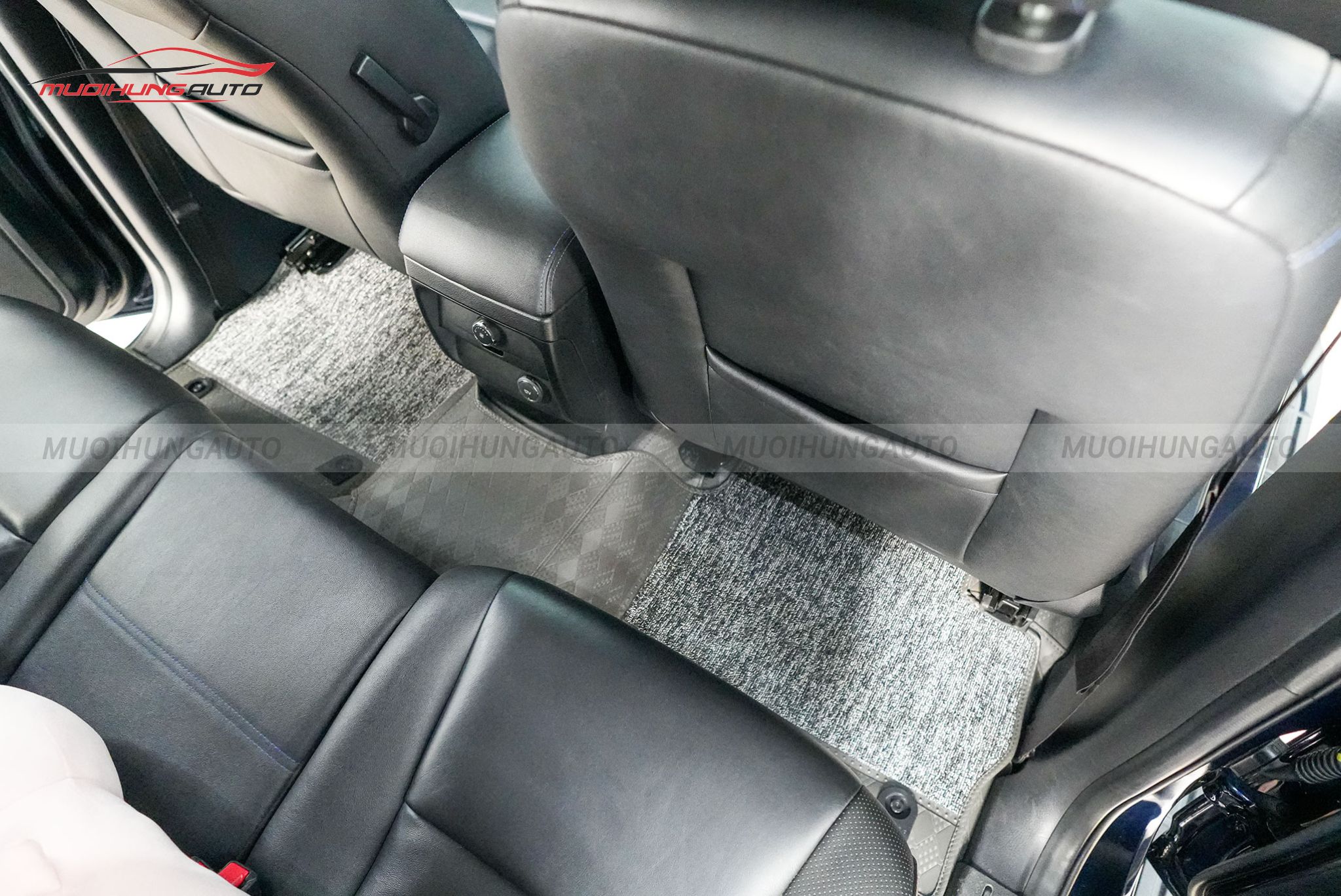 Thảm lót sàn Lavor xe hơi Ford Everest 2022