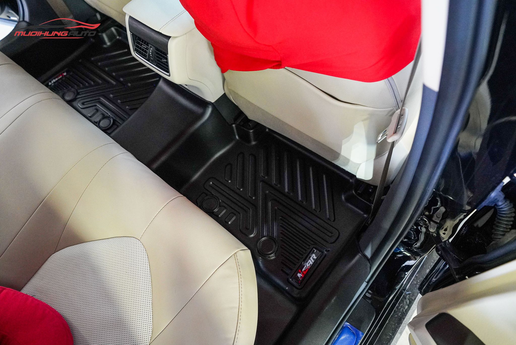 Thảm lót sàn Ncar hàng ghế 2 cho xe Toyota Camry 2023