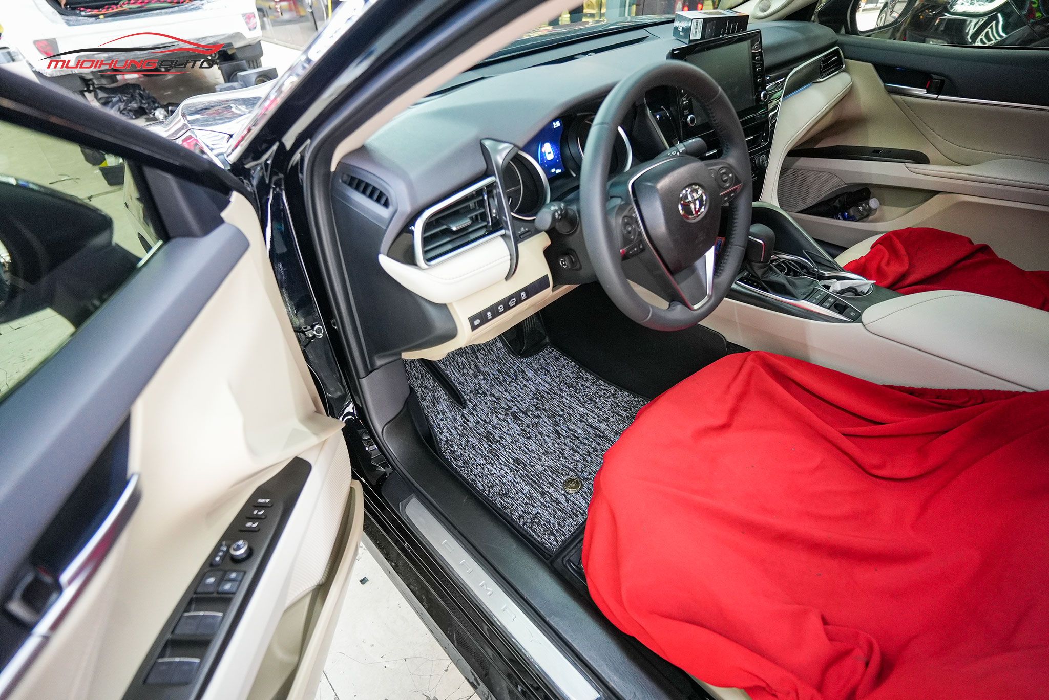 Thảm lót sàn Ncar ô tô Toyota Camry 2024