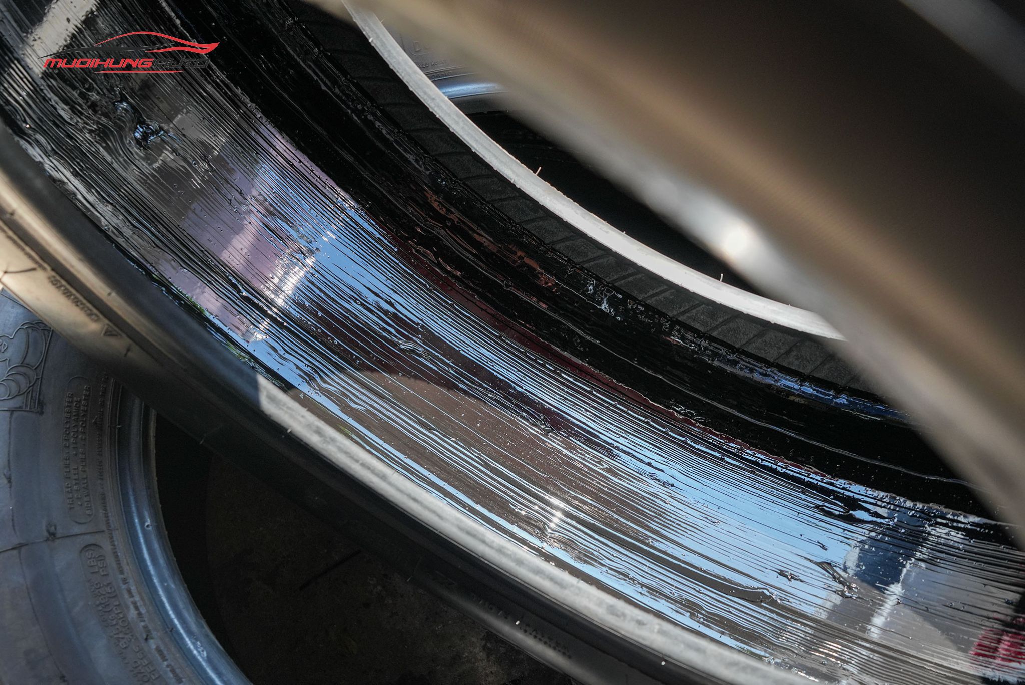 Ưu điểm tráng lốp chống đinh cho xe Mercedes EQB 250 2024