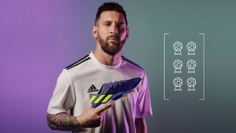 Bộ sưu tập những mẫu giày đá bóng từng cùng Messi “chinh chiến”