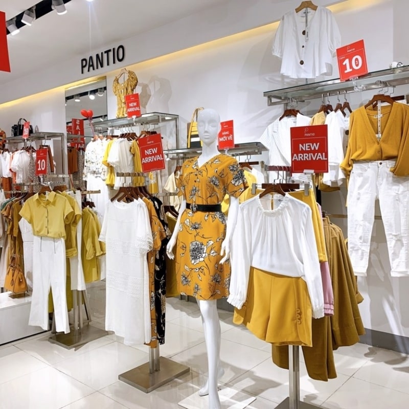 Shop thời trang trung niên U50- Điểm đến lý tưởng cho các quý bà