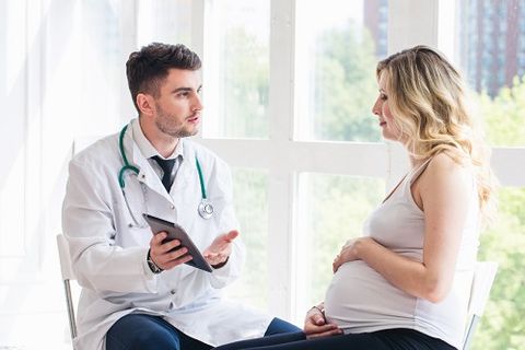 KHI NÀO THÌ BÀ BẦU CẦN BỔ SUNG CANXI ???