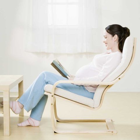 5 tư thế không nên ngồi đối với mẹ bầu