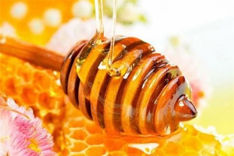 NHỮNG THỰC PHẨM NÊN TRÁNH TRONG THỰC ĐƠN CHO BÉ DƯỚI 1 TUỔI