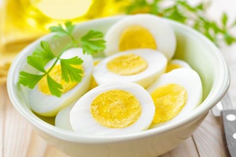 Cho con ăn trứng gì bổ nhất?