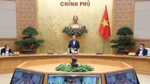 Thủ tướng Nguyễn Xuân Phúc: Hưng Yên - Điểm sáng của cả nước về duy trì kinh tế tăng trưởng cao trong dịch Covid-19