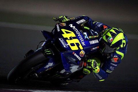 VALENTINO ROSSI TẠI GIẢI ĐUA MOTOGP GRAND PRIX OF QATAR - CẢ BẦY SÓI MUỐN VỒ LẤY TÔI