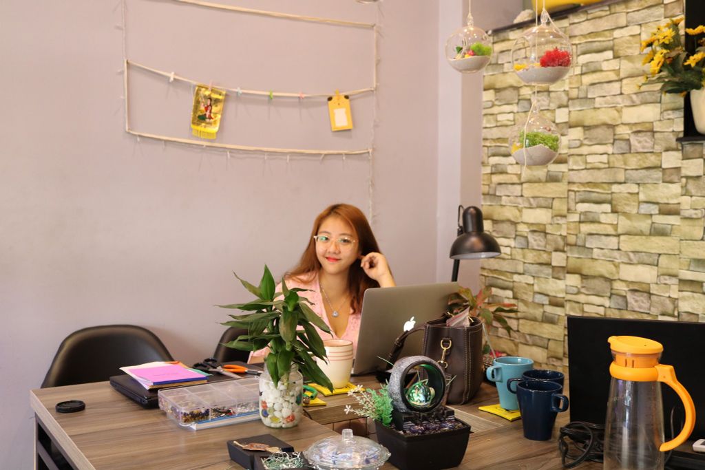 LIỆU CÓ PHẢI PHỤ NỮ CÀNG SÂU SẮC, CÀNG KHÓ CÓ ĐƯỢC TÌNH YÊU?