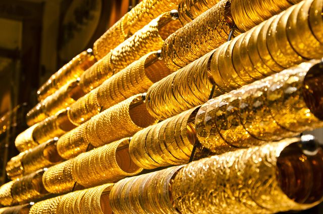 ⭕️GIẢI ĐÁP THẮC MẮC VỀ TRANG SỨC VÀNG GIA CÔNG TẠI LAPISY !