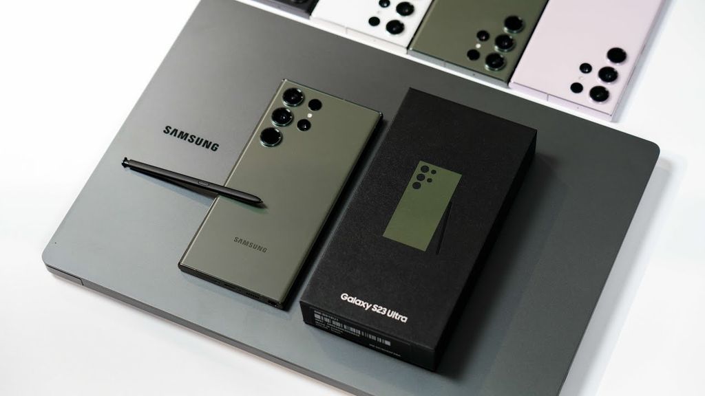 Samsung Galaxy S23 có đi kèm bộ sạc không? Sangmobile