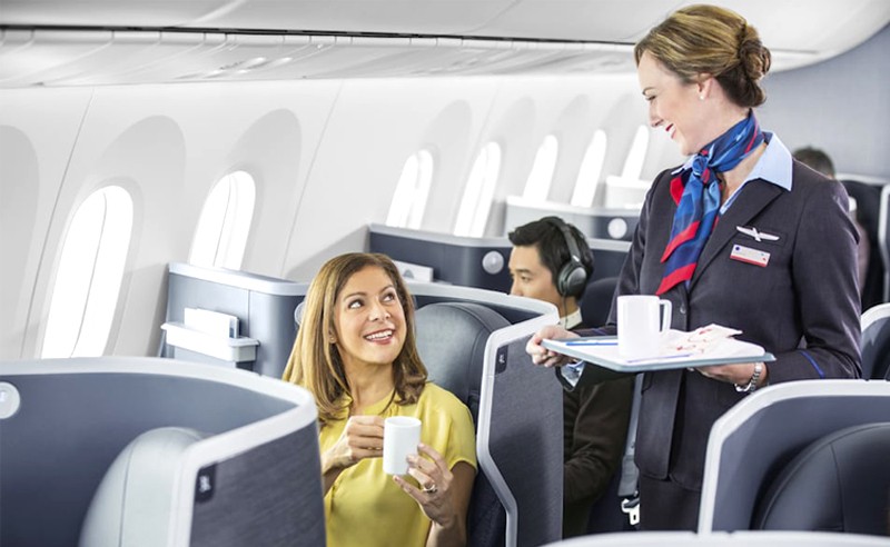 Vé máy bay giá rẻ American Airlines