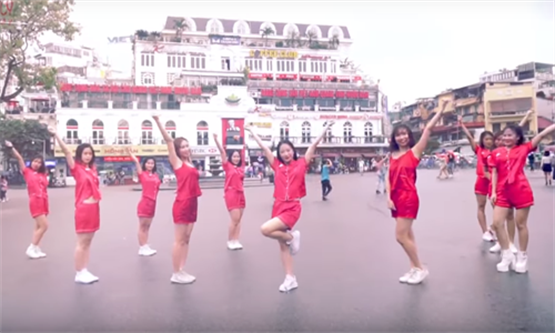 Khuấy động mùa hè cùng màn flashmob sôi động của Trendy Girl xinh đẹp
