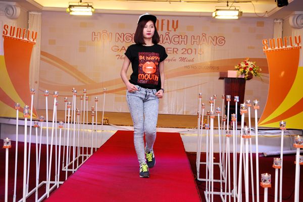 9fashionshow-5_grande.jpg