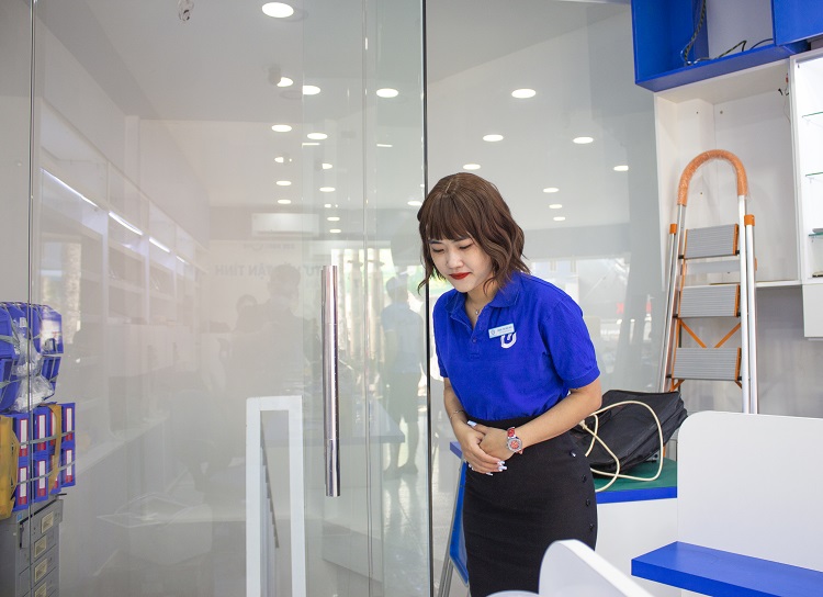 Đội ngũ nhân viên chuyên nghiệp tại Bảo Hành One