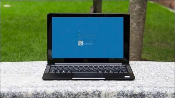 laptop bị lỗi màn hình xanh win 10