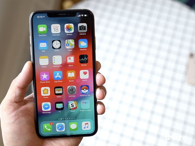 Màn hình iPhone XS Max 256 GB bị vỡ