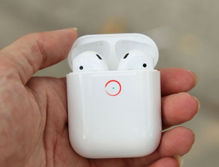 Đảm bảo AirPods vẫn còn pin